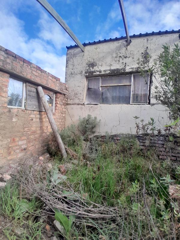 8 Bedroom Property for Sale in Caledon Western Cape